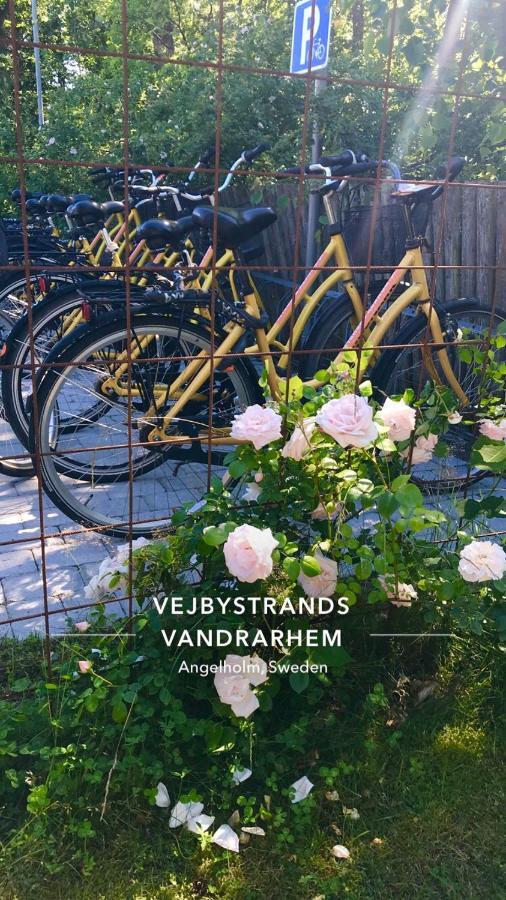 Vejbystrands Vandrarhem Bagian luar foto