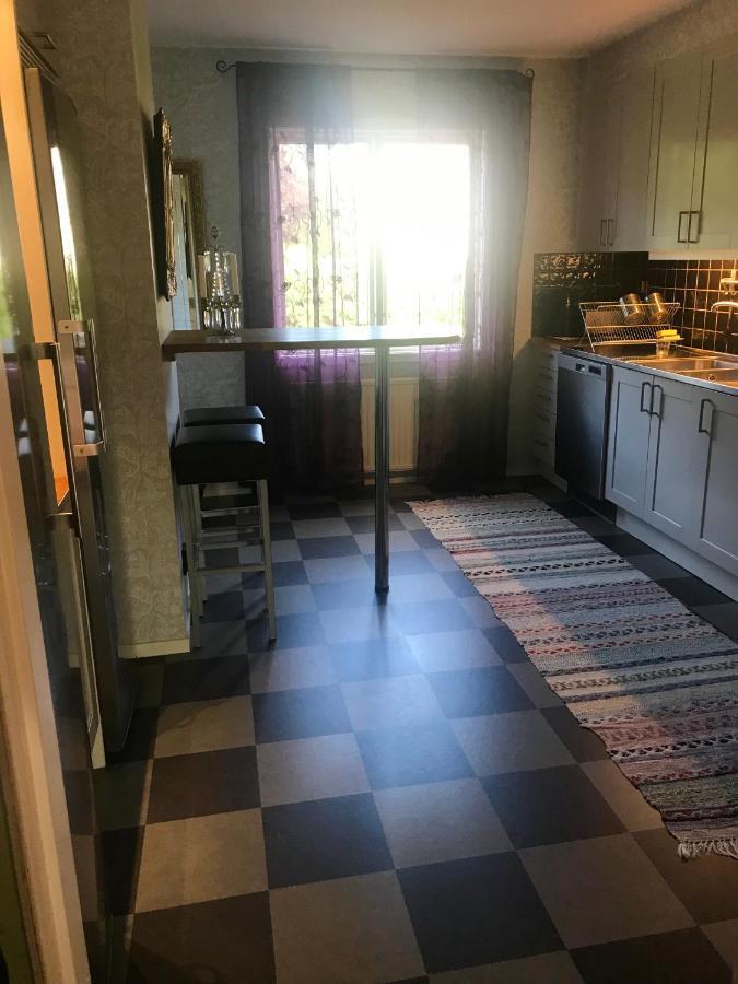 Vejbystrands Vandrarhem Bagian luar foto